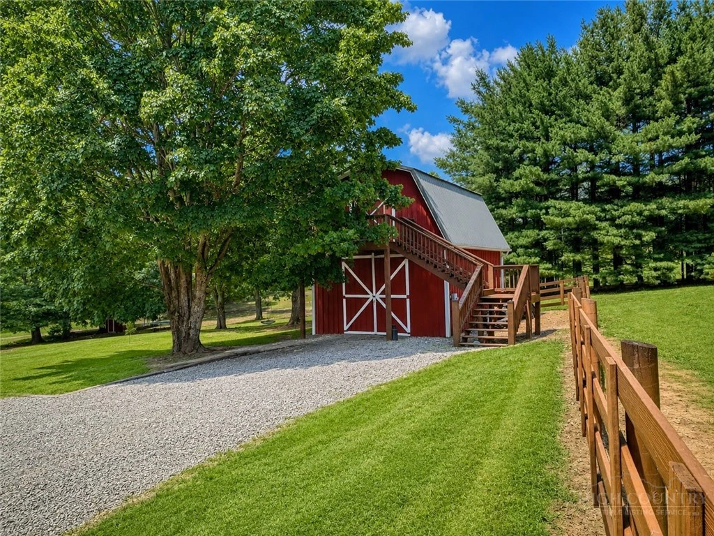 Image number 10 for the current listing
