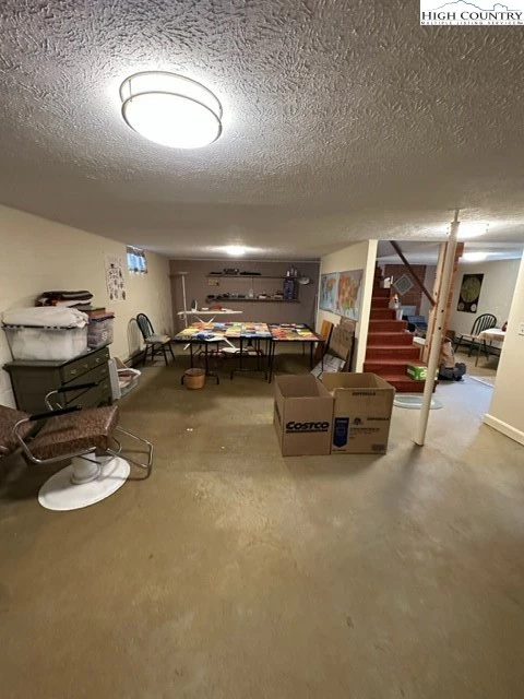 Image number 12 for the current listing