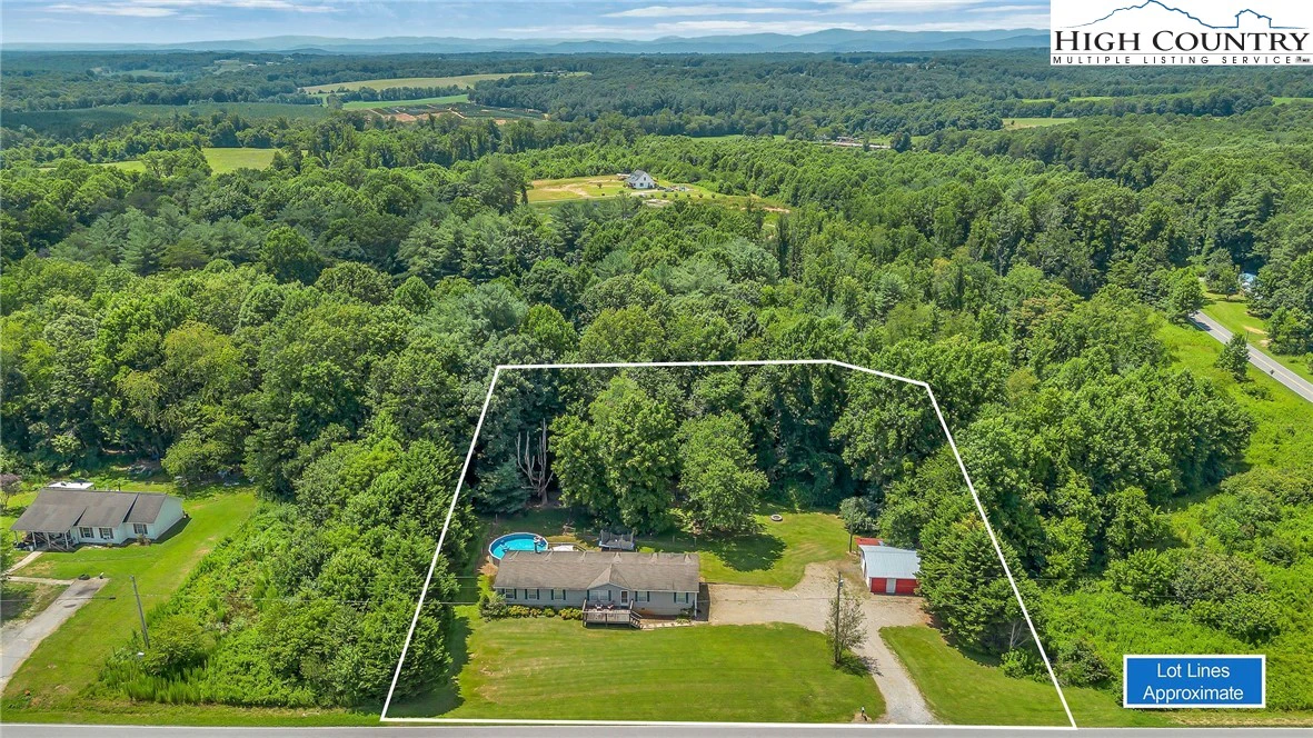 Image number 1 for the current listing