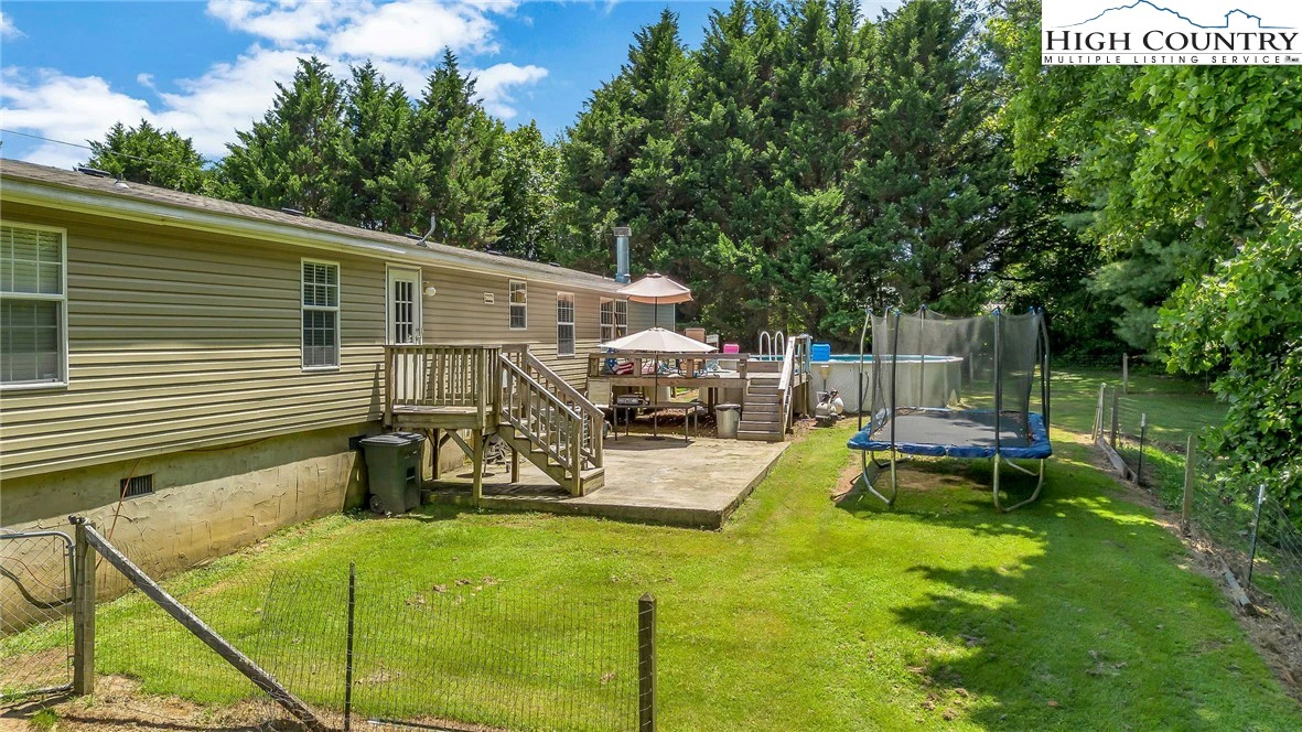Image number 21 for the current listing