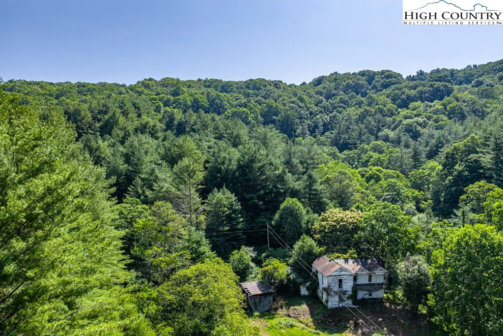 Image number 8 for the current listing