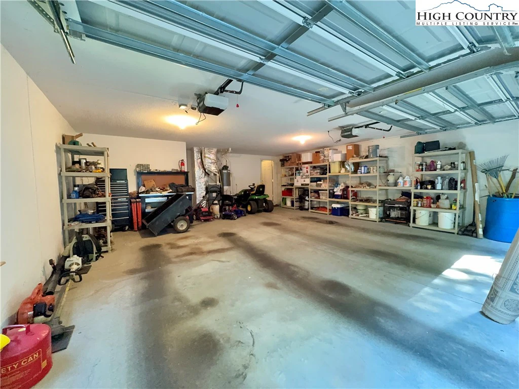 Image number 5 for the current listing