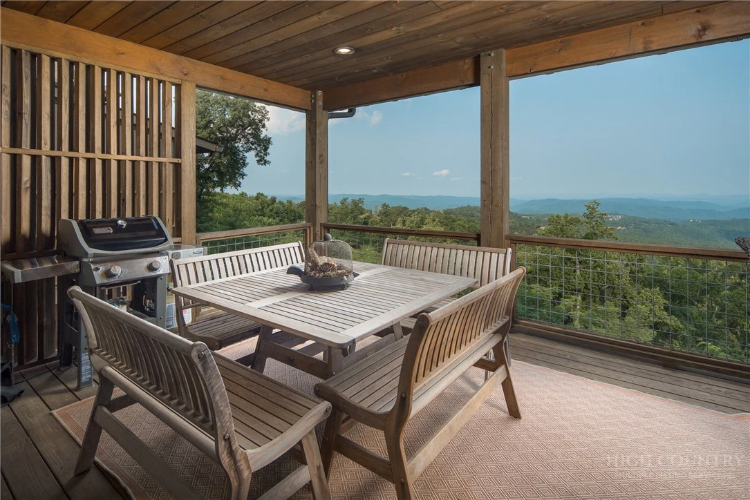 Image number 12 for the current listing