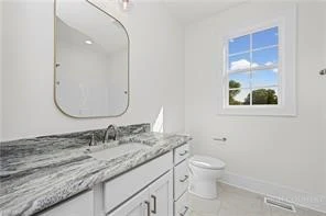 Image number 10 for the current listing