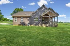Image number 20 for the current listing