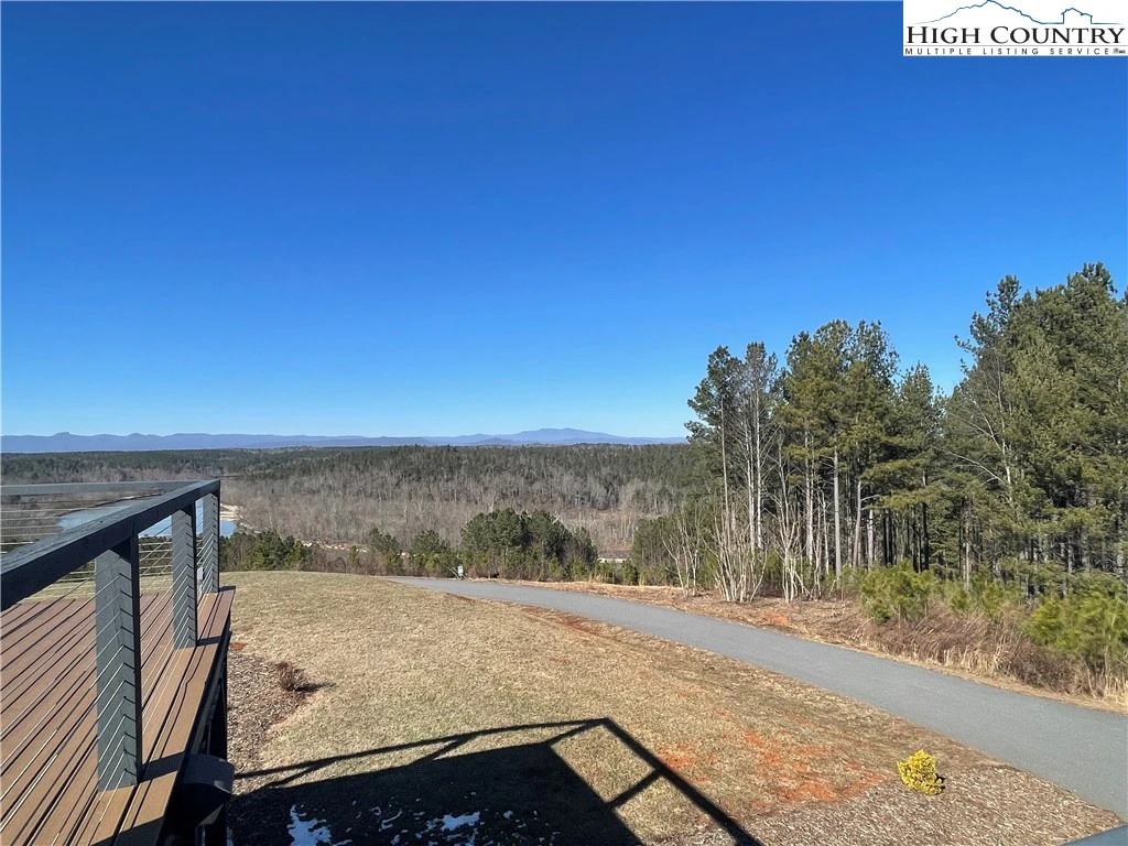 Image number 6 for the current listing