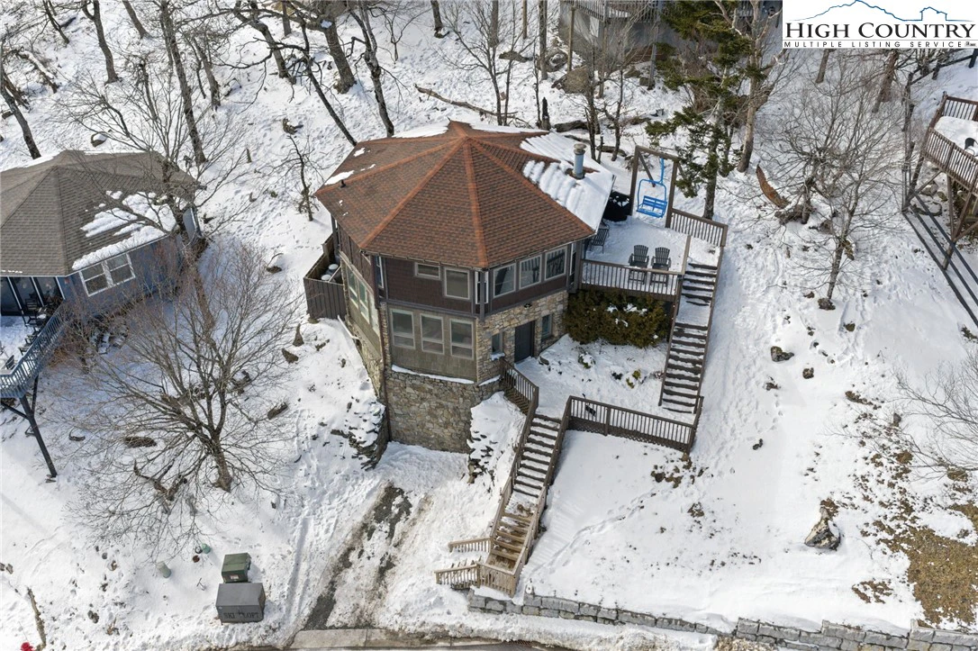 Image number 3 for the current listing