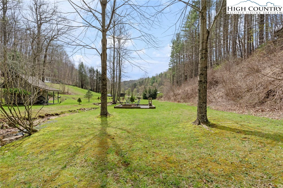 Image number 20 for the current listing