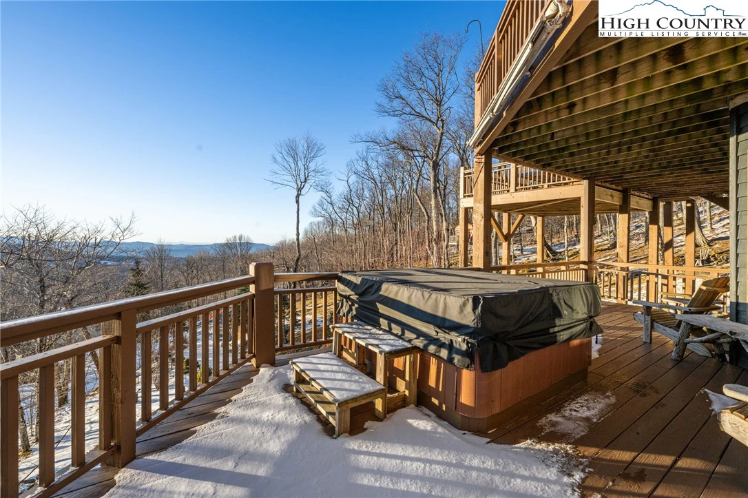 Image number 21 for the current listing