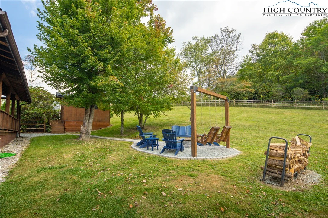 Image number 11 for the current listing