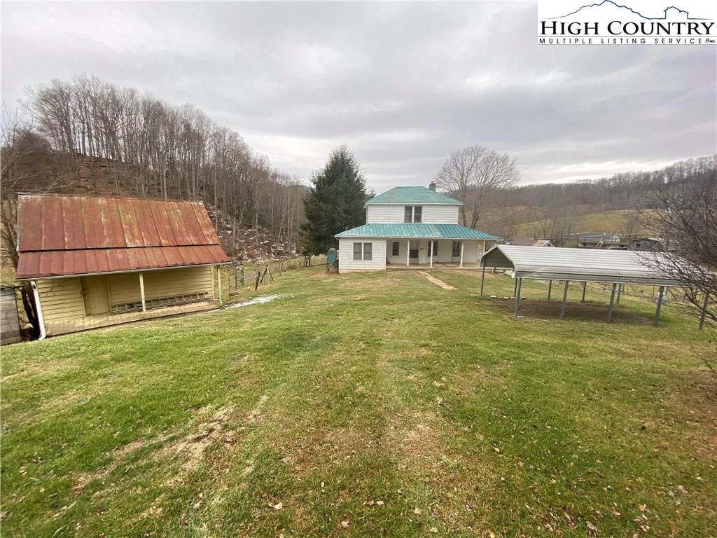 Image number 1 for the current listing