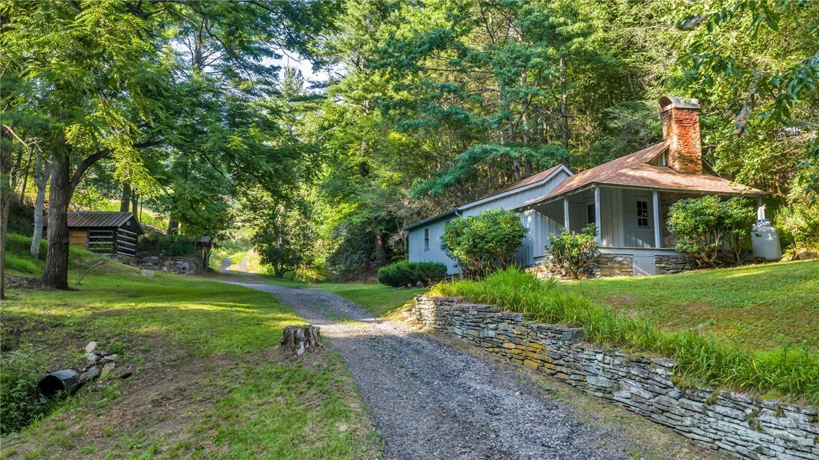 Image number 5 for the current listing