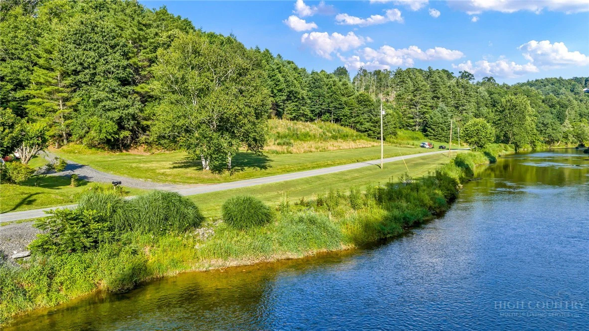 Image number 9 for the current listing