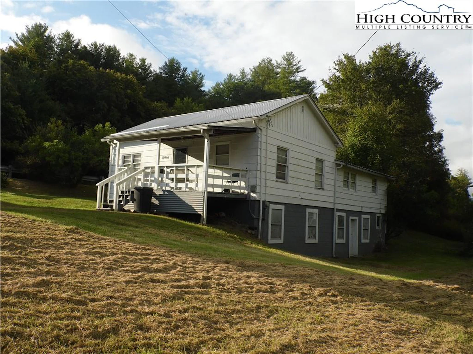 Image number 4 for the current listing