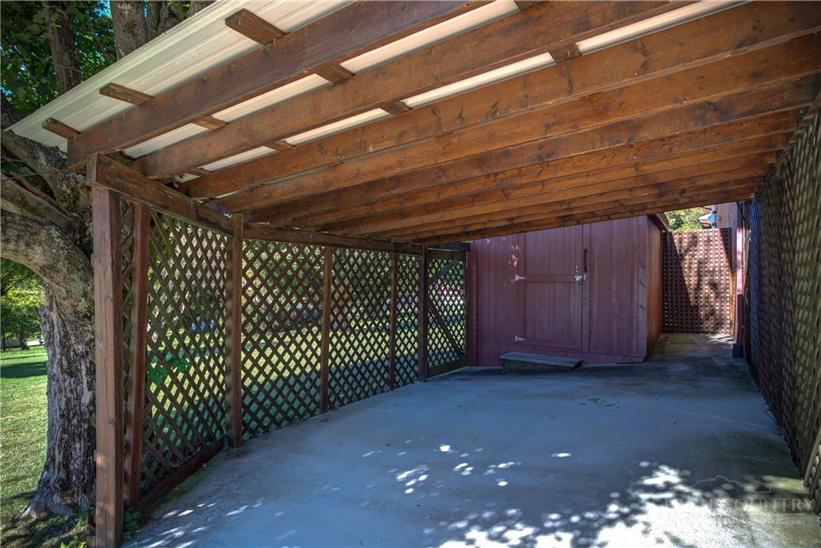 Image number 12 for the current listing