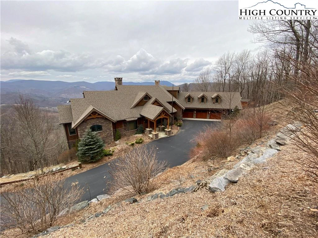 Image number 5 for the current listing