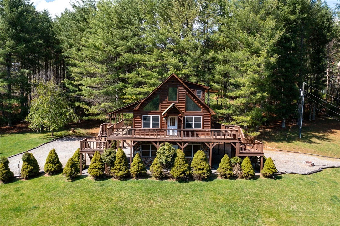Image number 1 for the current listing