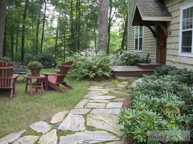 Image number 11 for the current listing