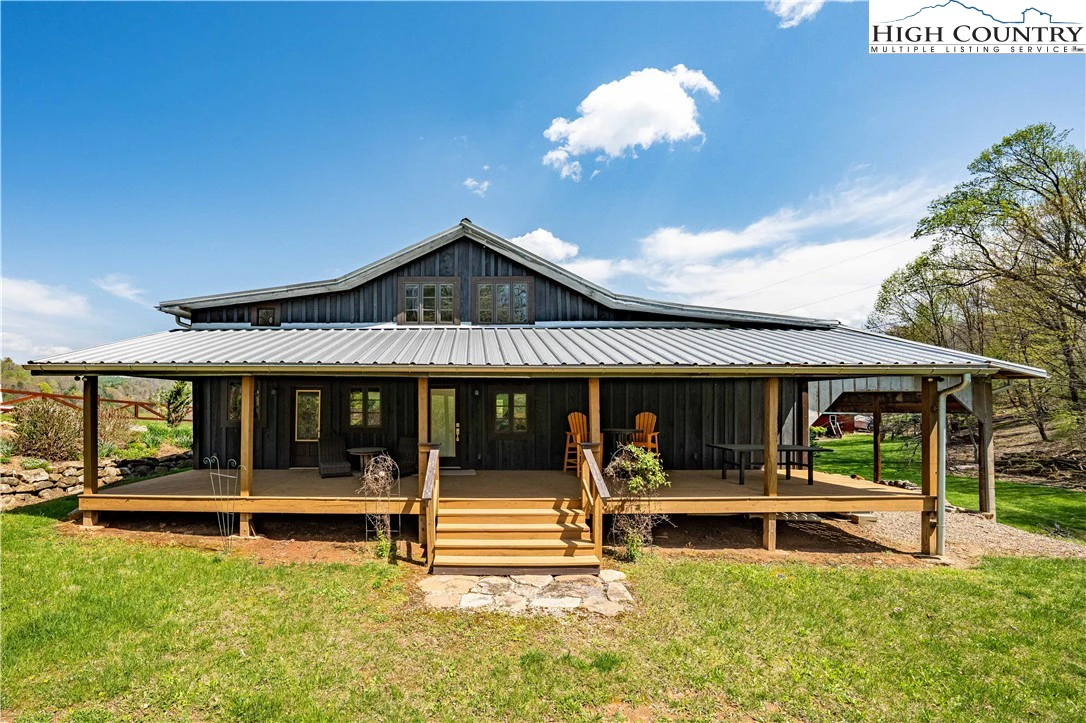 Image number 20 for the current listing