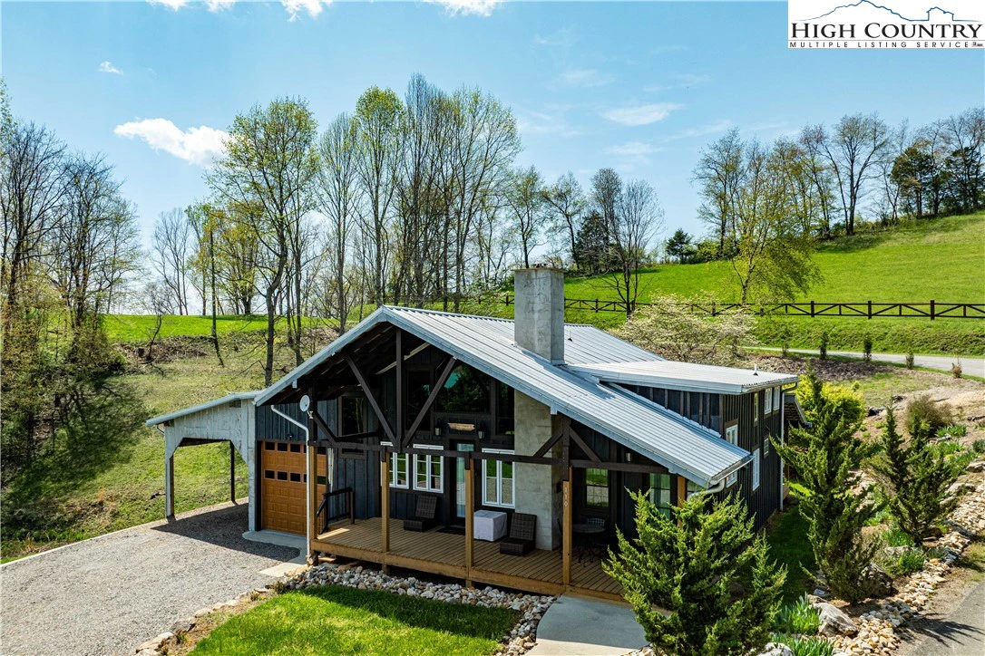 Image number 12 for the current listing