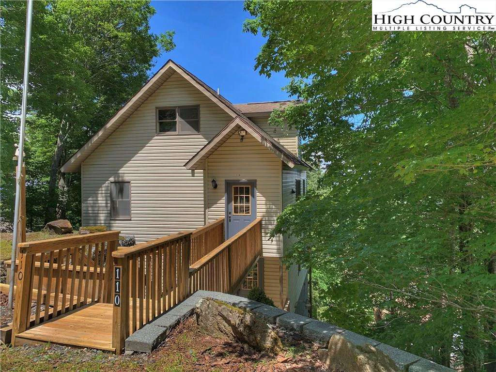 Image number 1 for the current listing