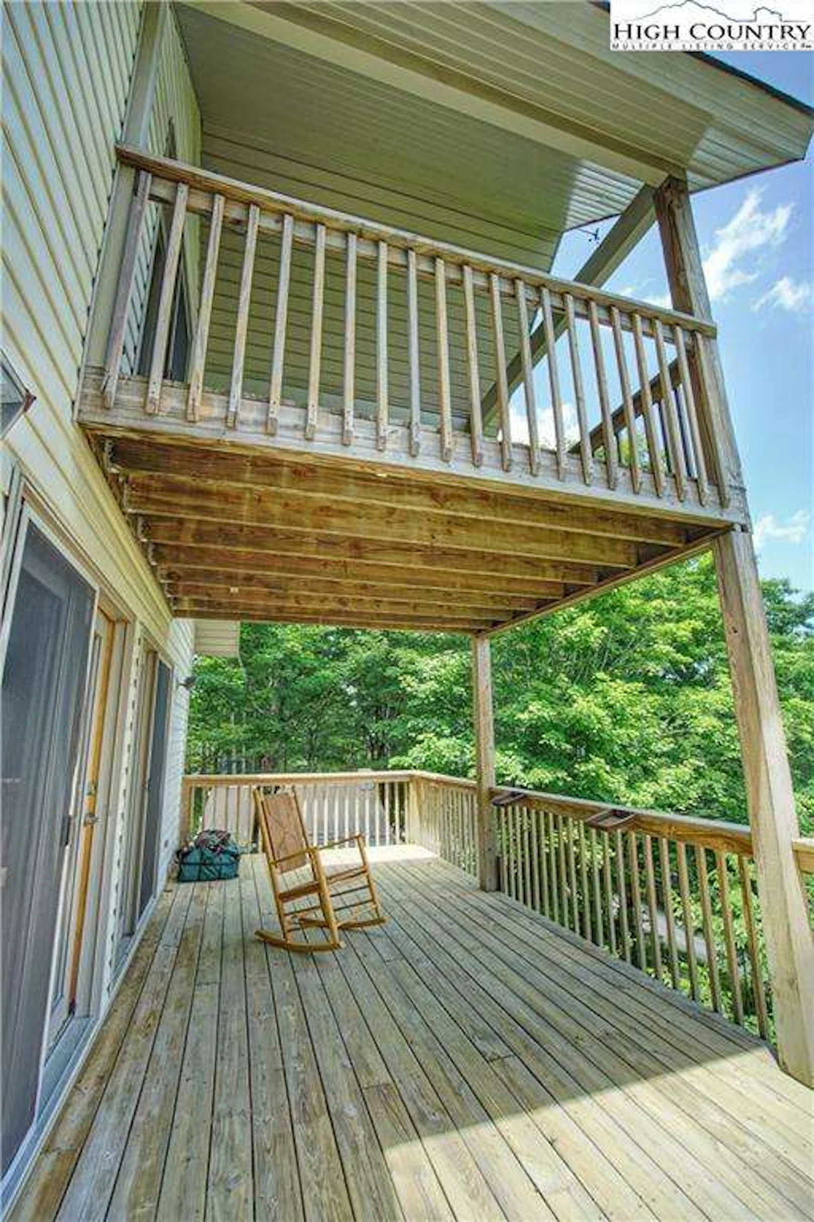 Image number 14 for the current listing