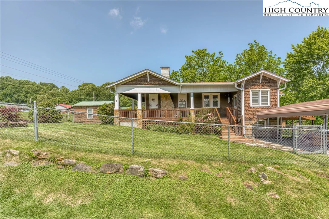 Image number 12 for the current listing