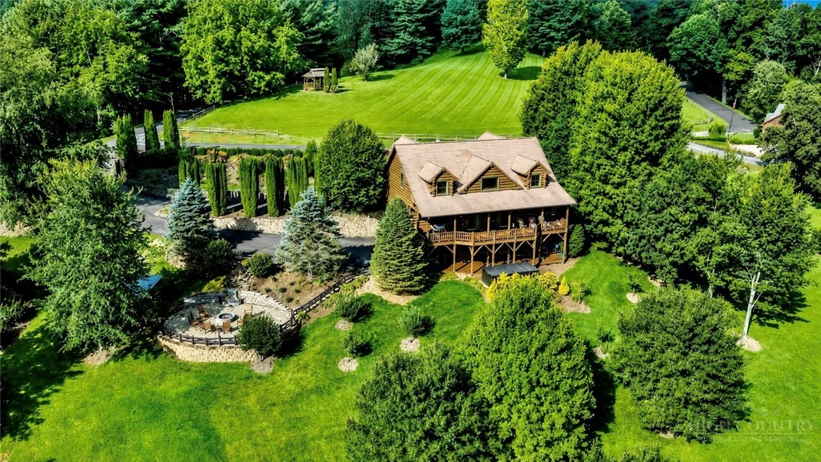 Image number 2 for the current listing