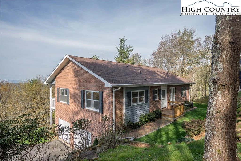 Image number 14 for the current listing