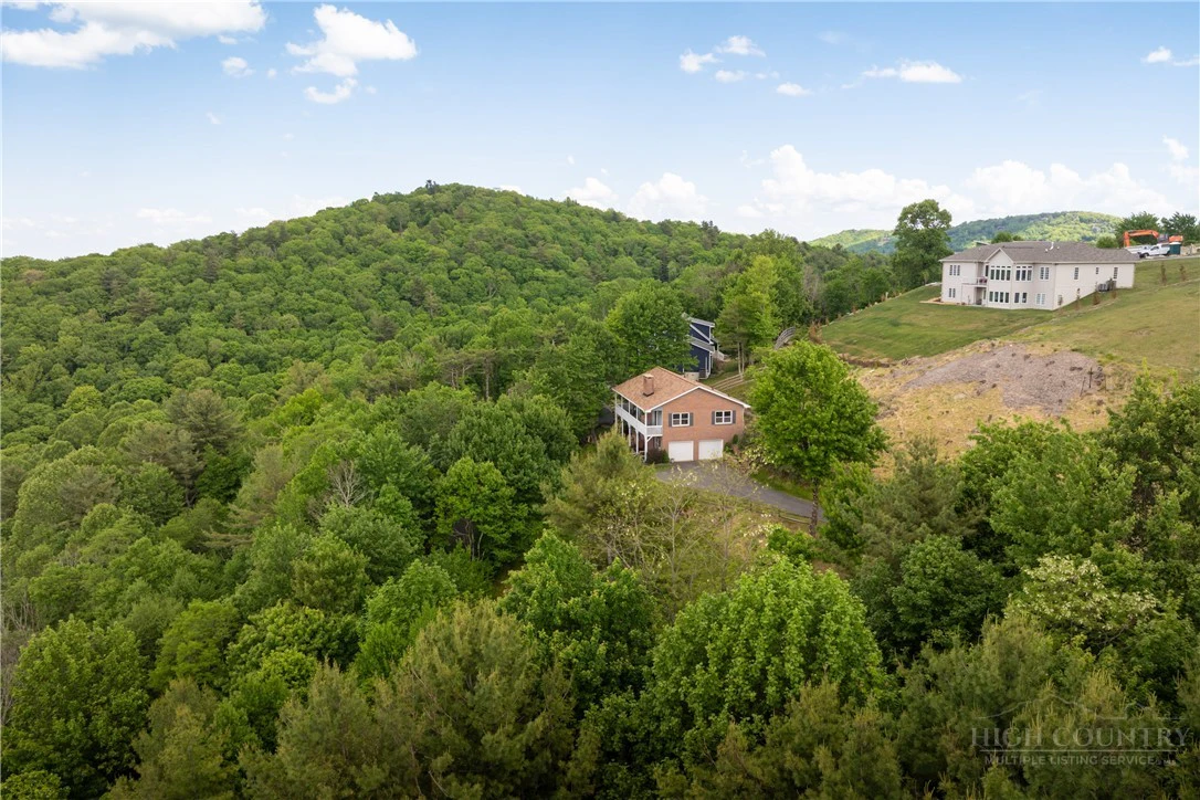 Image number 3 for the current listing