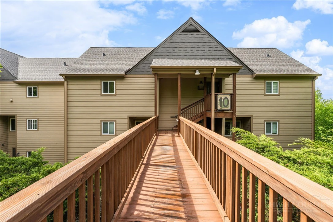Image number 2 for the current listing