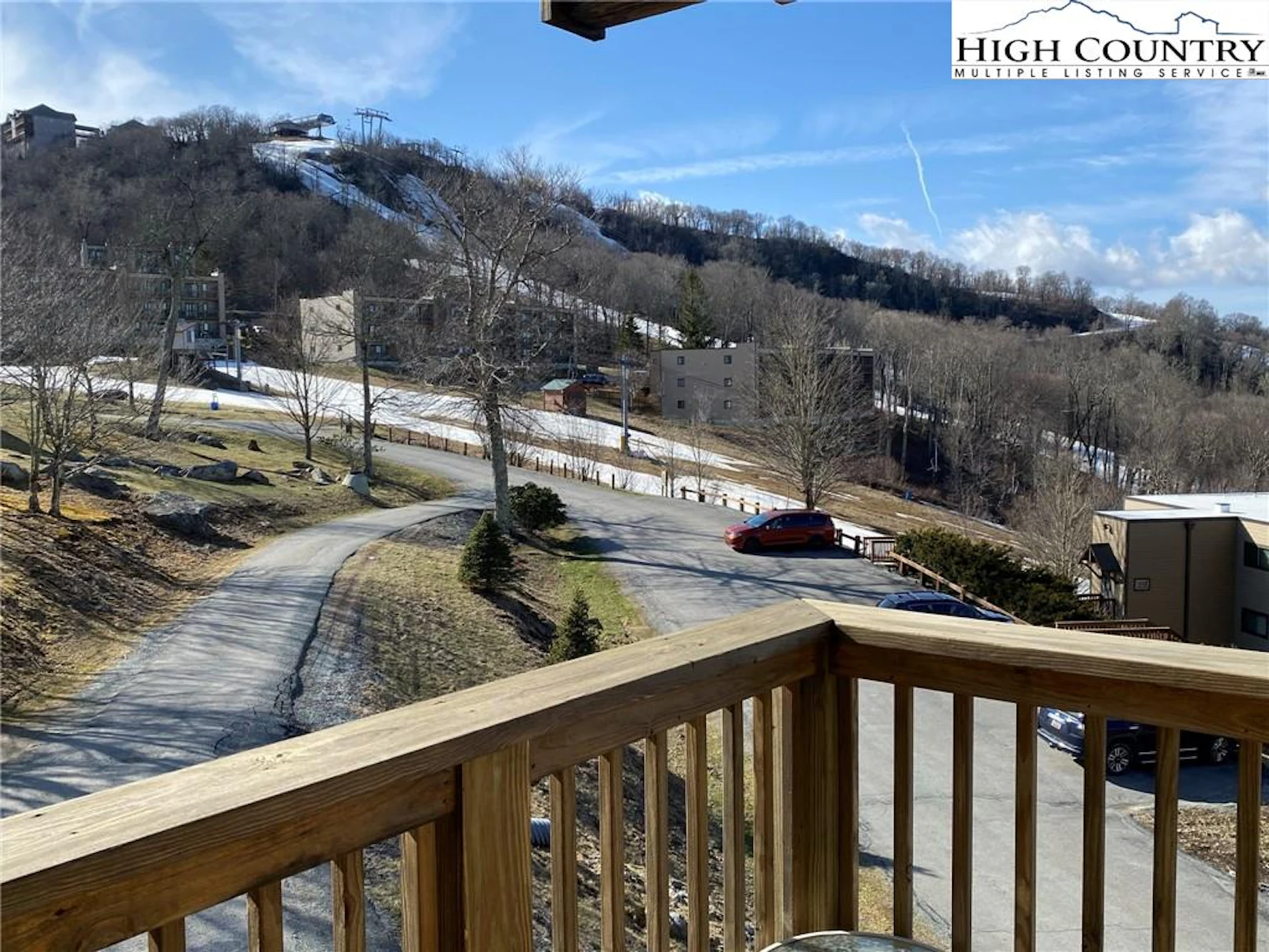 Image number 1 for the current listing
