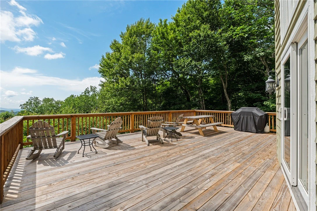 Image number 6 for the current listing