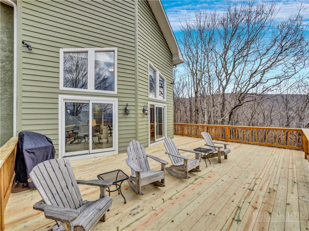 Image number 7 for the current listing