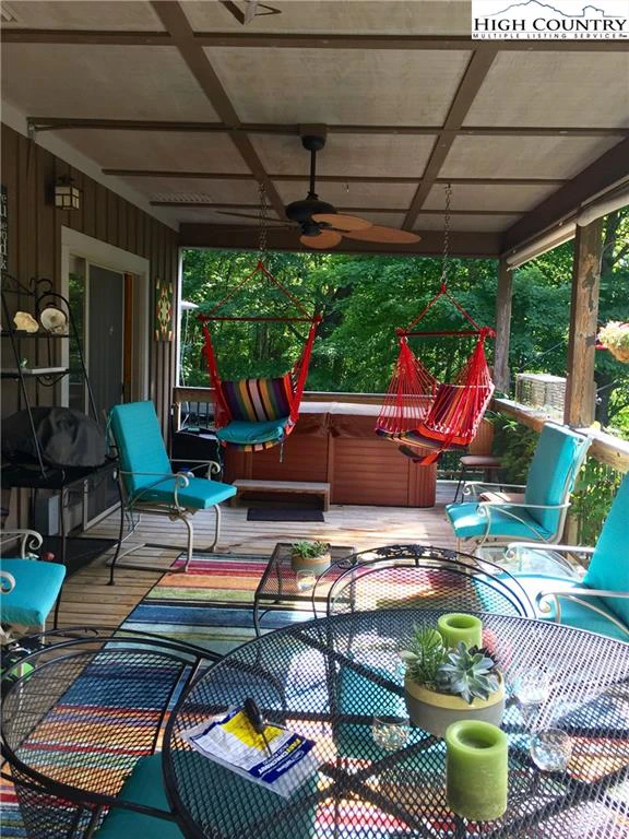 Image number 7 for the current listing