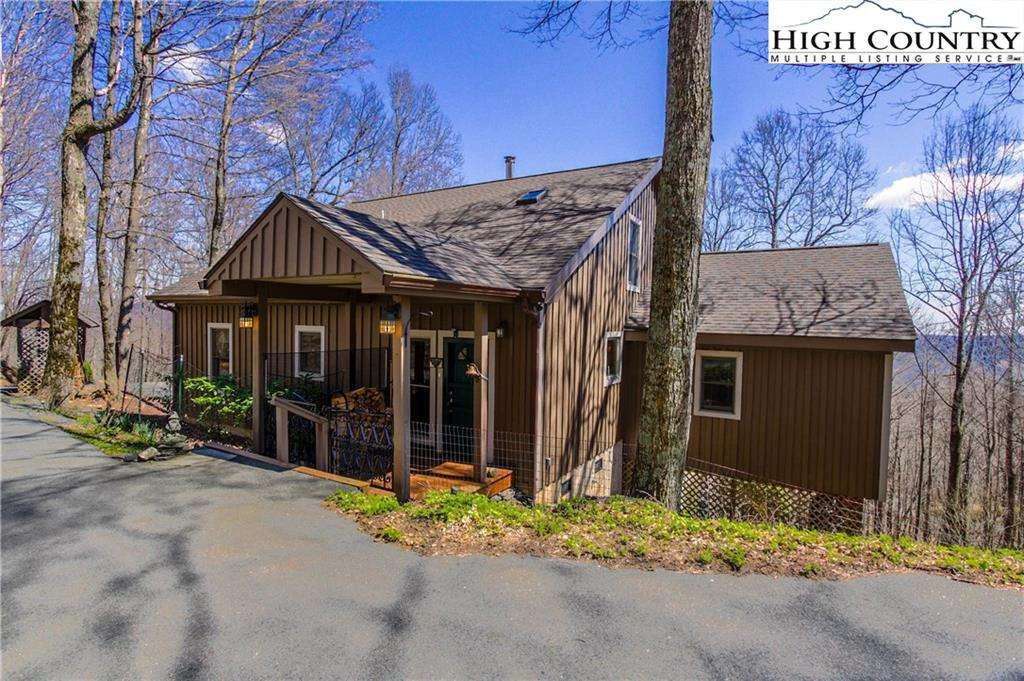 Image number 1 for the current listing