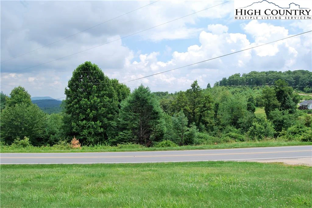 Image number 3 for the current listing