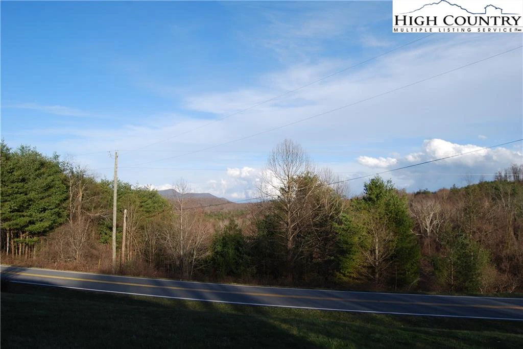 Image number 16 for the current listing