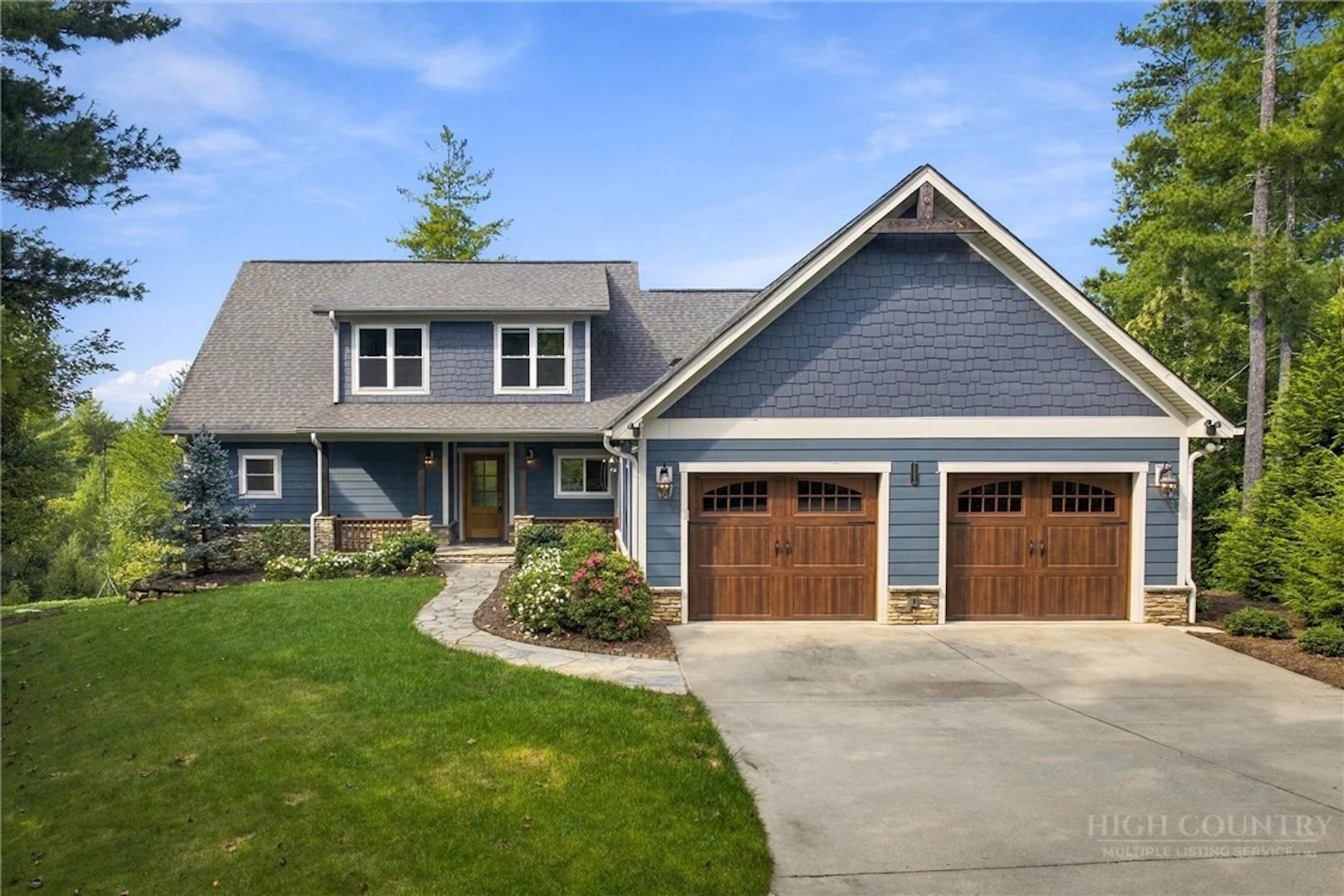 Image number 2 for the current listing