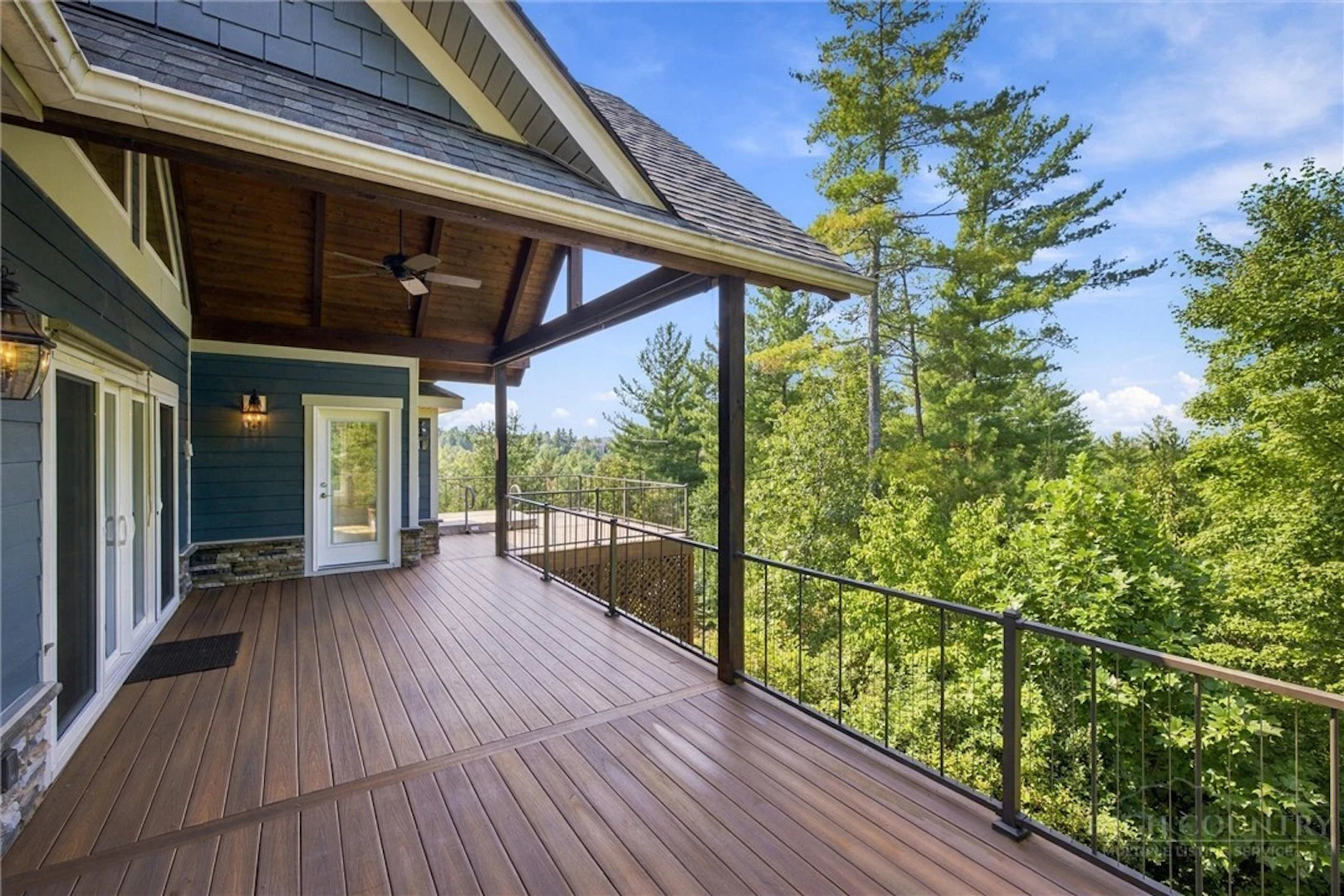 Image number 6 for the current listing