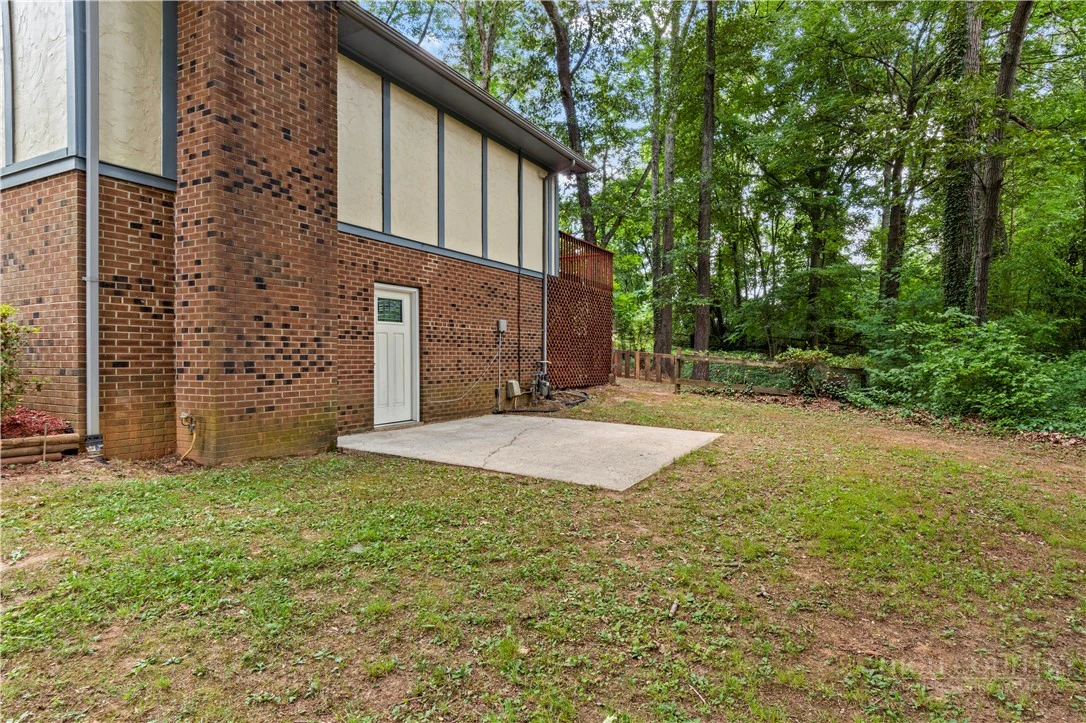 Image number 5 for the current listing