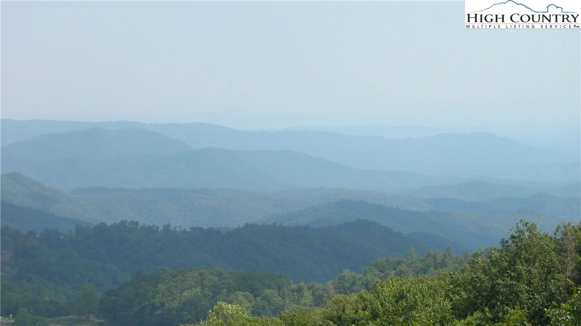 Image number 11 for the current listing