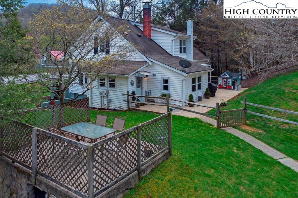 Image number 8 for the current listing