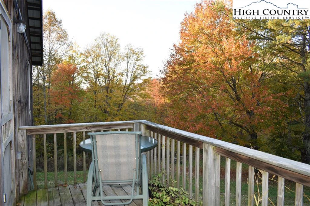 Image number 5 for the current listing