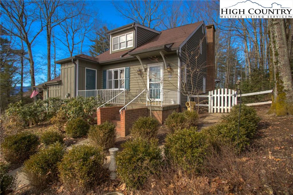 Image number 21 for the current listing