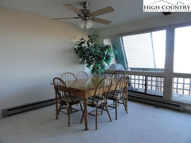 Image number 3 for the current listing