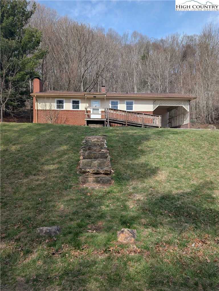 Image number 18 for the current listing