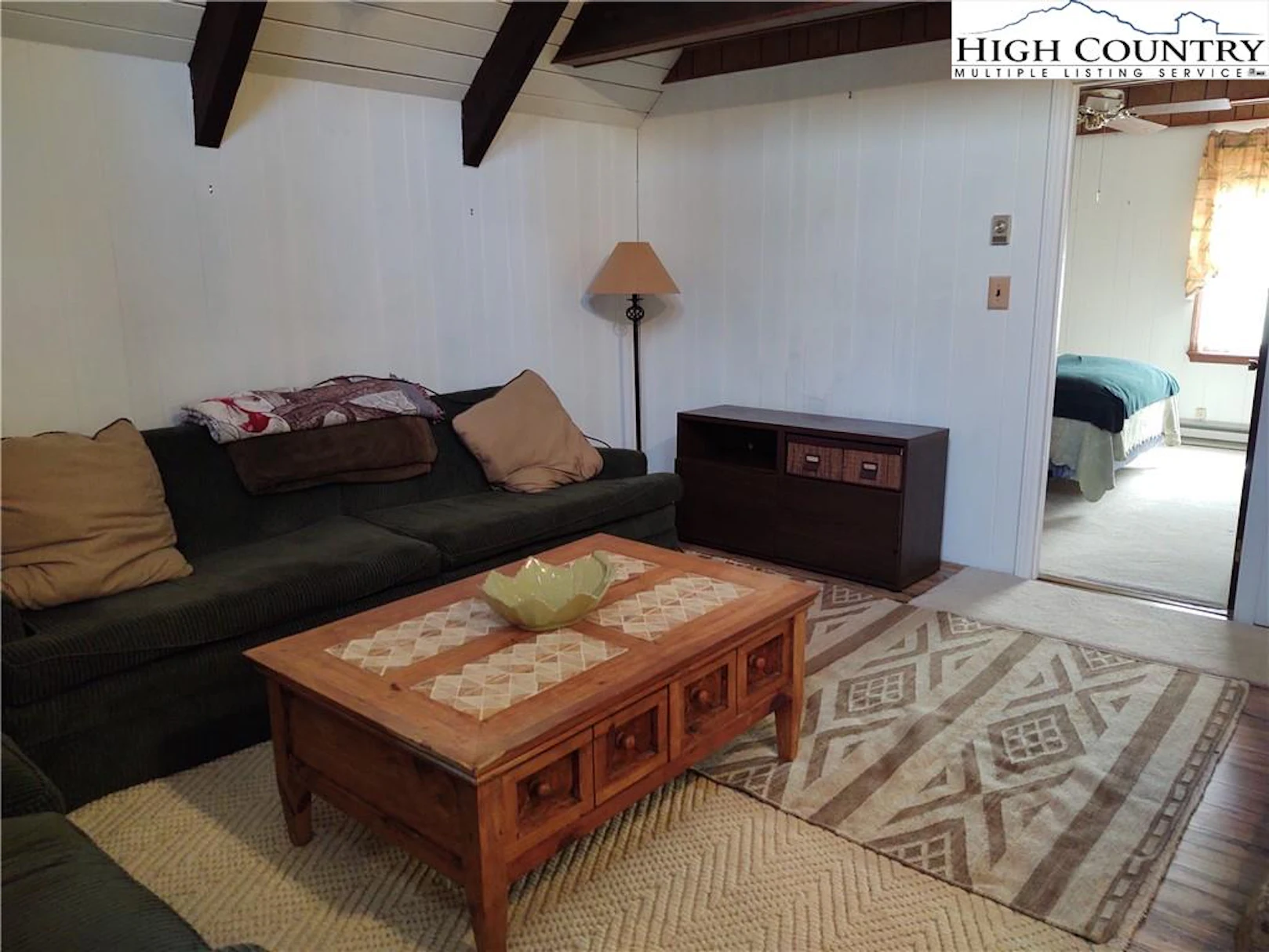 Image number 7 for the current listing
