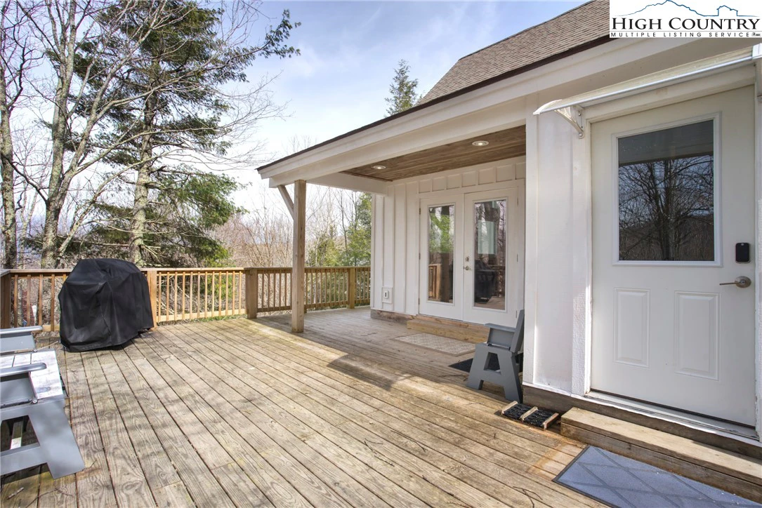 Image number 4 for the current listing