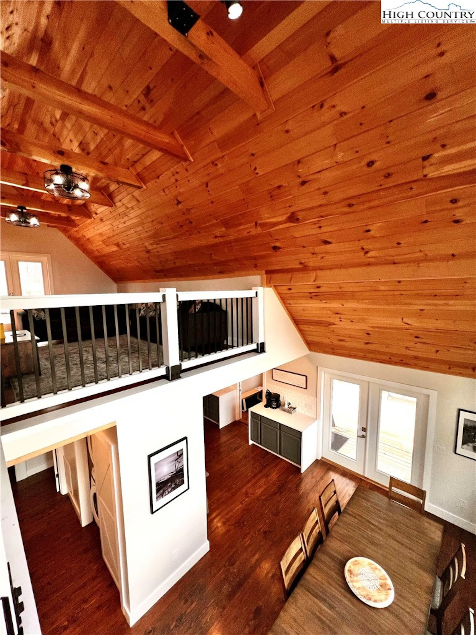 Image number 20 for the current listing